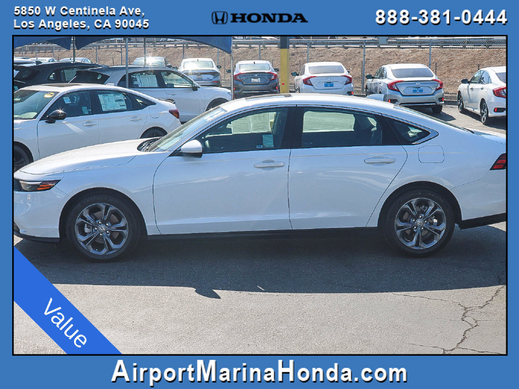Used 2023 Honda Accord EX image 3