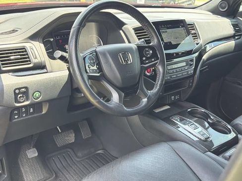 Used 2022 Honda Passport Elite image 16