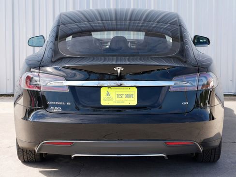 Used 2015 Tesla Model S 60 image 43