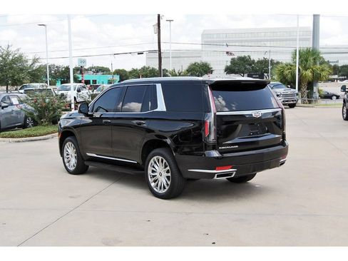 Used 2023 Cadillac Escalade Premium Luxury AWD/4WD image 4