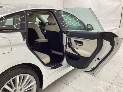 Used 2015 BMW 428i Gran Coupe xDrive image 23