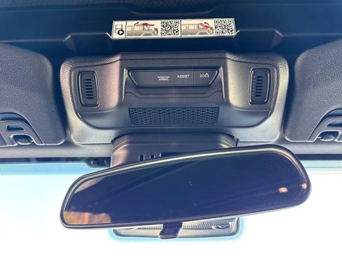 Used 2024 Jeep Wrangler Unlimited Rubicon image 24