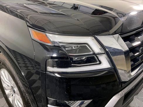 Used 2024 Nissan Armada SV RWD image 41