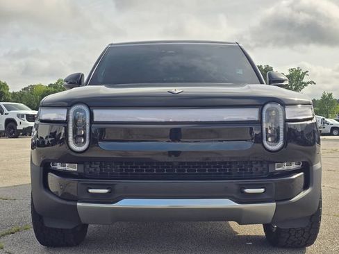 Used 2023 Rivian R1S Adventure AWD/4WD image 8