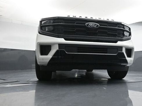 New 2026 Ford Expedition Platinum w/ Stealth Performance Package AWD/4WD image 25