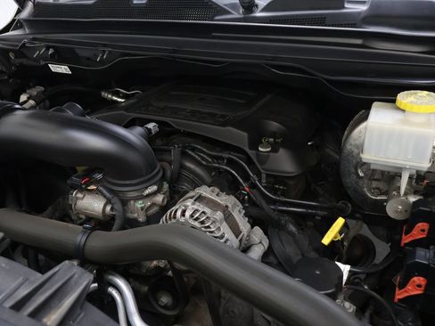 Used 2019 RAM 1500 Big Horn AWD/4WD image 28