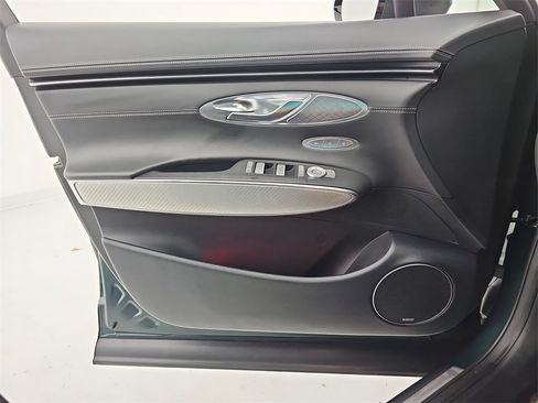 Used 2024 Genesis GV70 2.5T w/ Sport Prestige Package image 40