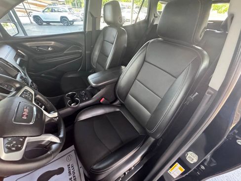 Used 2023 GMC Terrain SLT w/ Tech Package FWD image 25