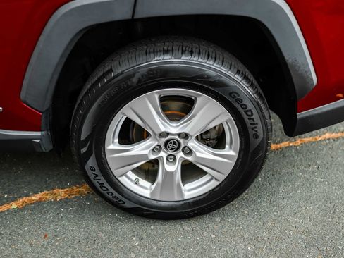 Certified 2020 Toyota RAV4 LE image 12