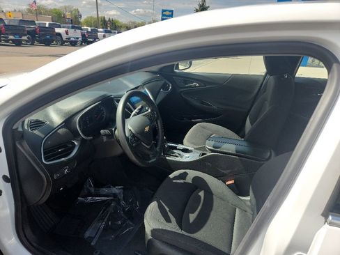 Used 2024 Chevrolet Malibu LT FWD image 9