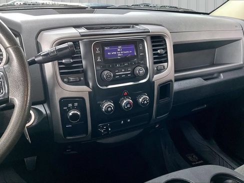 Used 2016 RAM 1500 ST w/ SXT Appearance Group AWD/4WD image 9