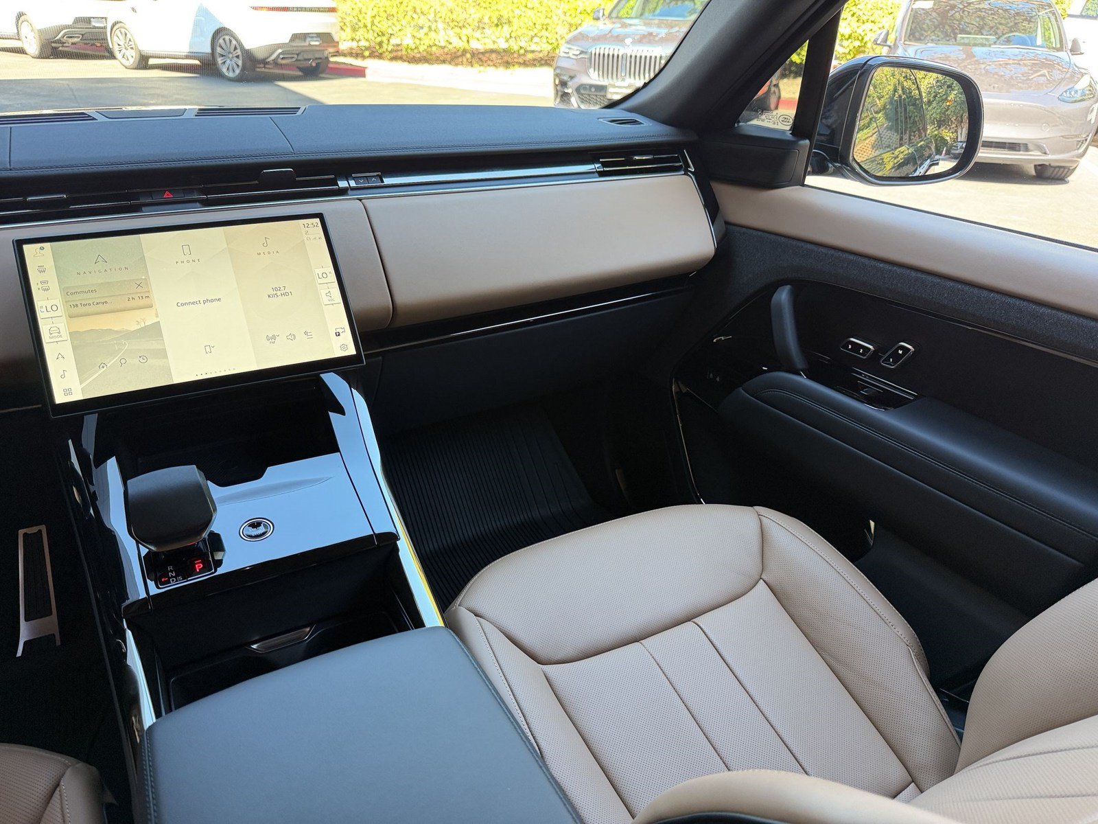 Used 2026 Land Rover Range Rover Sport Dynamic SE AWD/4WD image 30