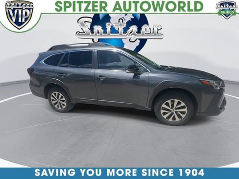 Used 2024 Subaru Outback Premium AWD/4WD image 11