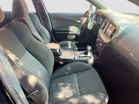 Used 2021 Dodge Charger R/T image 25