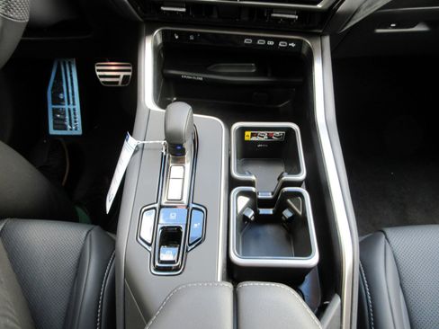 New 2026 Lexus TX 500h AWD image 49