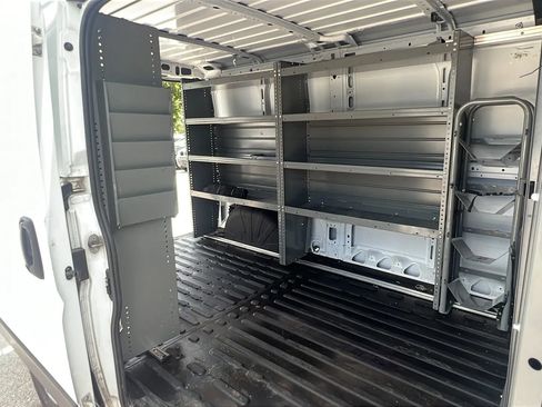 Used 2023 RAM ProMaster 2500 FWD image 25