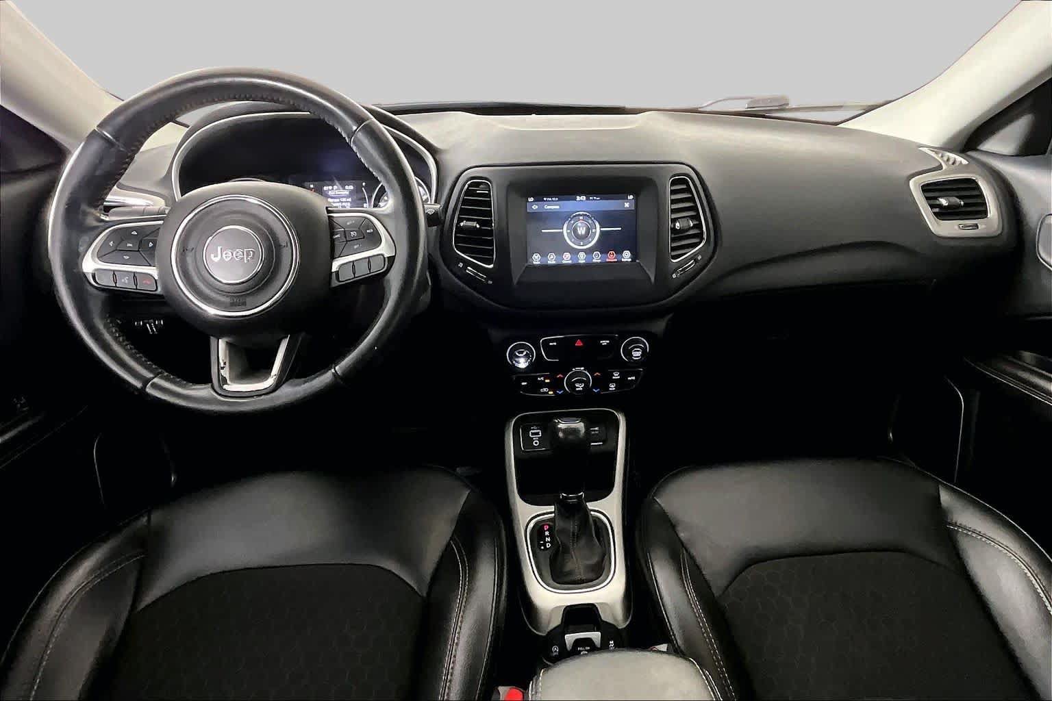 Used 2021 Jeep Compass Latitude FWD image 13