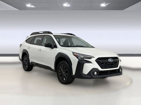 Used 2023 Subaru Outback Onyx Edition AWD/4WD image 7