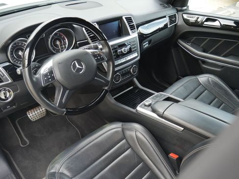 Used 2014 Mercedes-Benz GL 63 AMG 4MATIC image 4