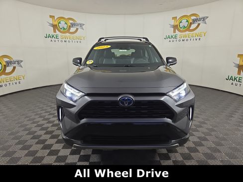 Used 2023 Toyota RAV4 XSE AWD/4WD image 3