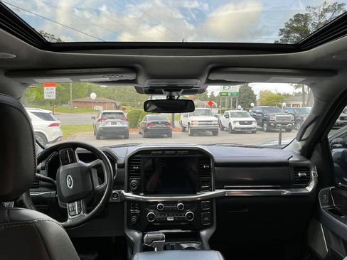 Used 2022 Ford F150 Lariat w/ Equipment Group 502A High image 13