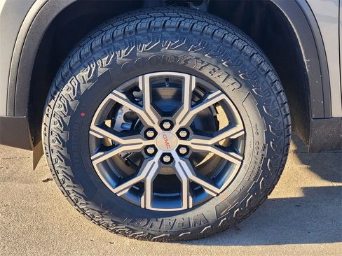 New 2026 GMC Acadia AT4 w/ LPO, Floor Liner Package image 7