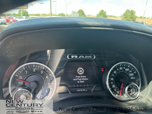 Used 2019 RAM 2500 Big Horn AWD/4WD image 30