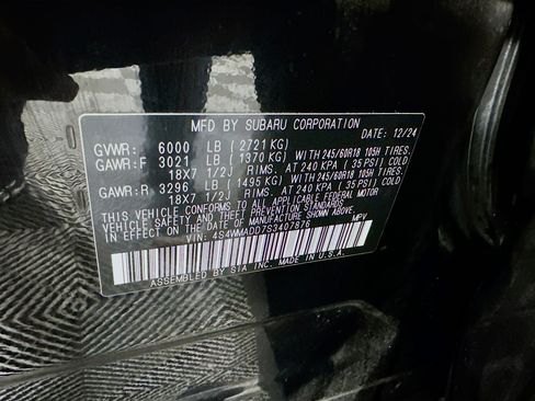 Used 2025 Subaru Ascent Premium AWD/4WD image 12