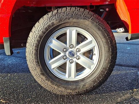 Used 2023 Ford F150 XLT image 8