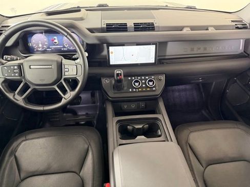 Used 2024 Land Rover Defender 110 X-Dynamic SE AWD/4WD image 15