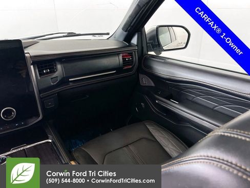 Used 2022 Ford Expedition Max Platinum image 29