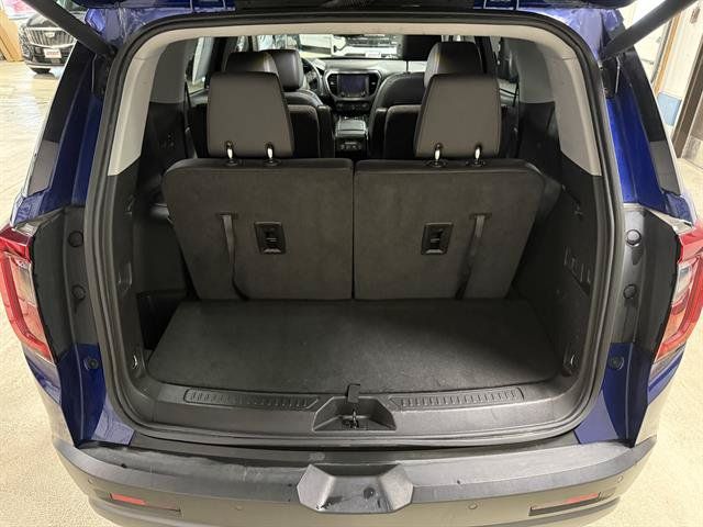 Certified 2023 GMC Acadia AT4 w/ Technology Package AWD/4WD image 10