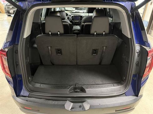 Certified 2023 GMC Acadia AT4 w/ Technology Package AWD/4WD image 10