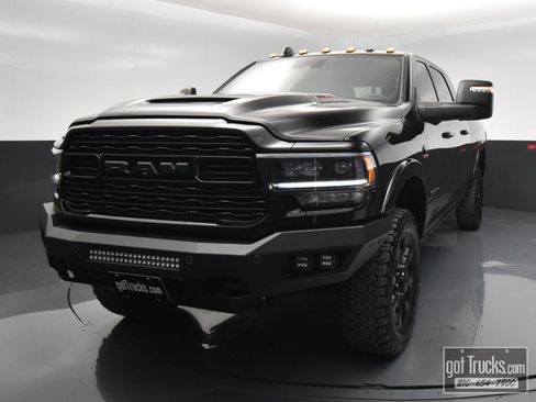 Used 2024 RAM 2500 Limited AWD/4WD image 50