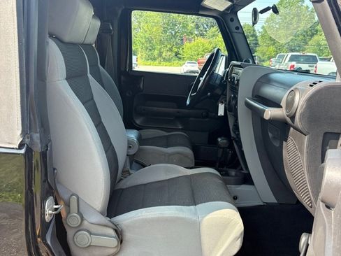 Used 2007 Jeep Wrangler X AWD/4WD image 10
