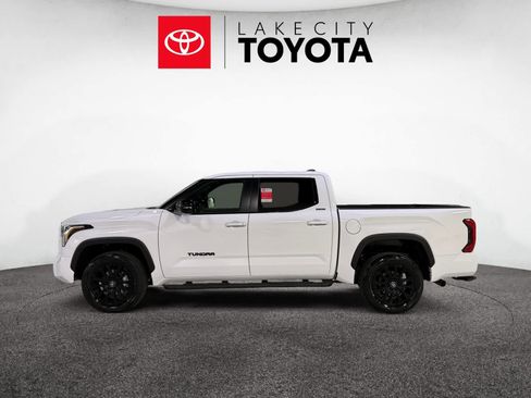 New 2026 Toyota Tundra Limited AWD/4WD image 3