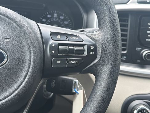 Used 2016 Kia Sorento LX AWD/4WD image 21