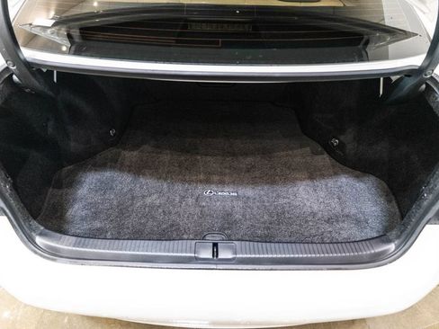 Used 2014 Lexus ES 350 w/ Luxury Package FWD image 35