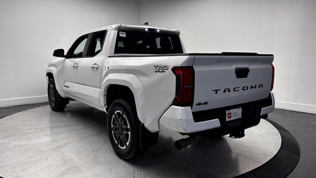 Certified 2026 Toyota Tacoma TRD Sport AWD/4WD image 34
