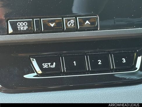 Used 2025 Lexus RX 350 w/ Convenience Package AWD/4WD image 19