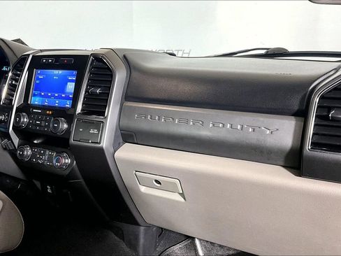 Used 2021 Ford F250 XLT image 11