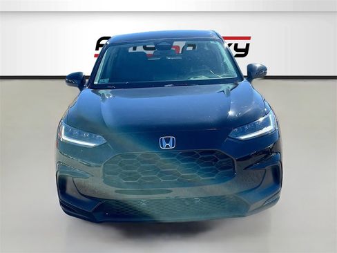 Used 2024 Honda HR-V LX image 2