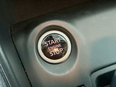 Used 2024 Nissan Kicks S image 32