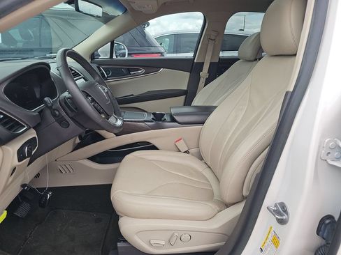 Used 2019 Lincoln Nautilus Reserve AWD/4WD image 4