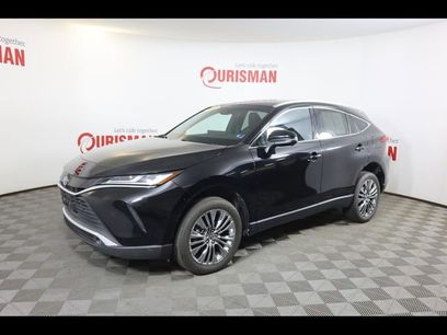 Used 2023 Toyota Venza XLE