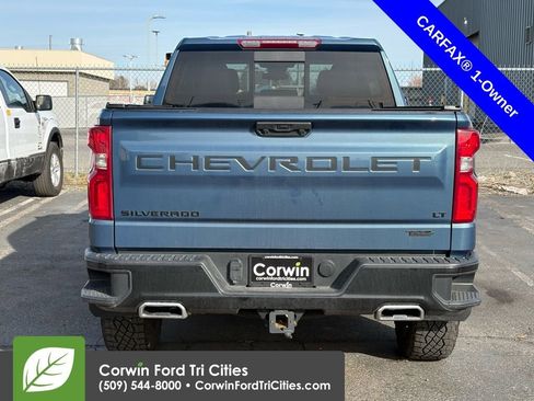 Used 2024 Chevrolet Silverado 1500 LT Trail Boss w/ Convenience Package II image 6