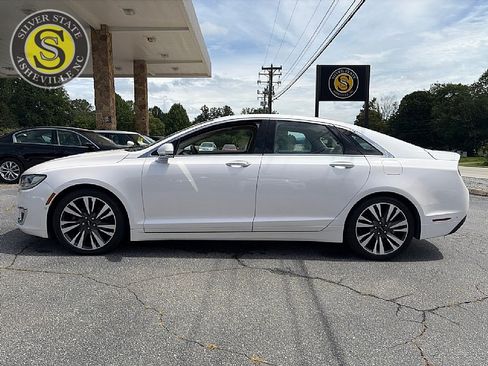 Used 2017 Lincoln MKZ Reserve w/ Technology Package AWD/4WD image 3