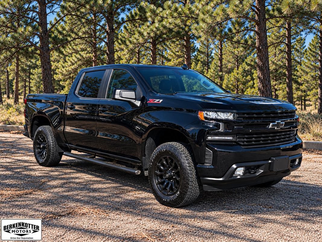 Used 2021 Chevrolet Silverado 1500 RST AWD/4WD image 1
