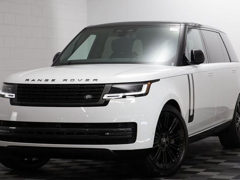 New 2025 Land Rover Range Rover Long Wheelbase Autobiography image 1