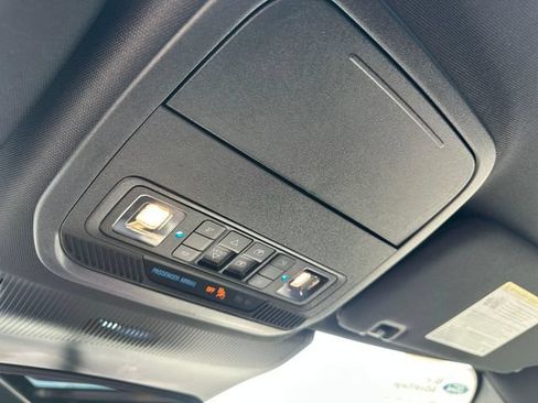 Certified 2025 Ford Explorer ST AWD/4WD image 17